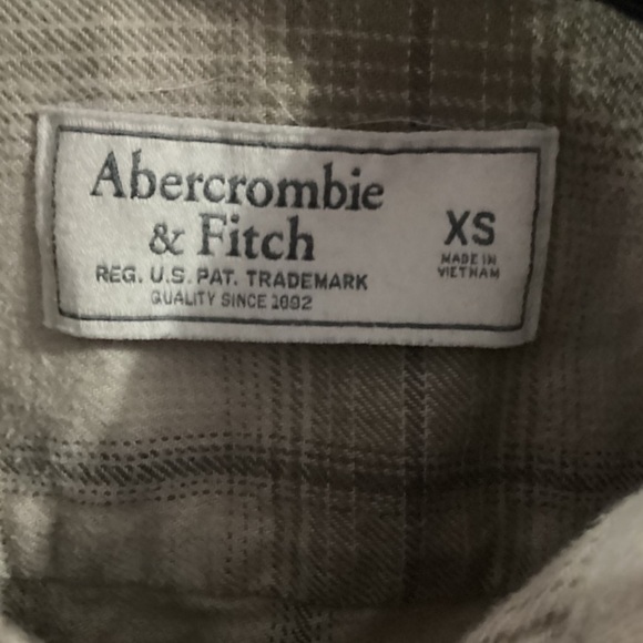 Abercrombie & Fitch Men’s XS Long Sleeve Plaid Flannel Shirt - Picture 4 of 6